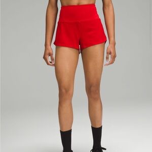 Lululemon- speed up 2.5 dark red size 6